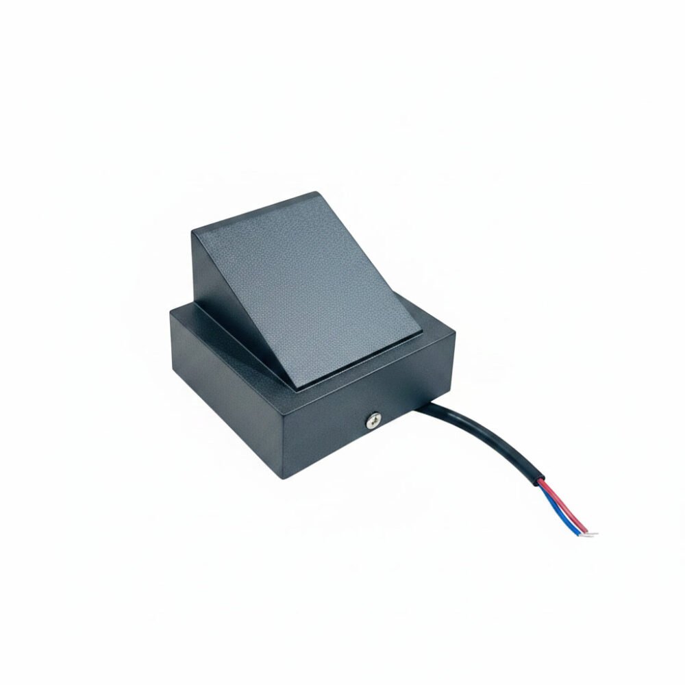 Akra 3W Single Side Wall Light
